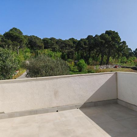 Holiday House "Villa Flora" Sibenik Luaran gambar