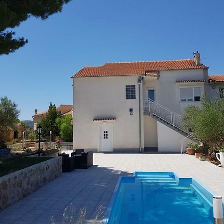 Holiday House "Villa Flora" Sibenik Luaran gambar