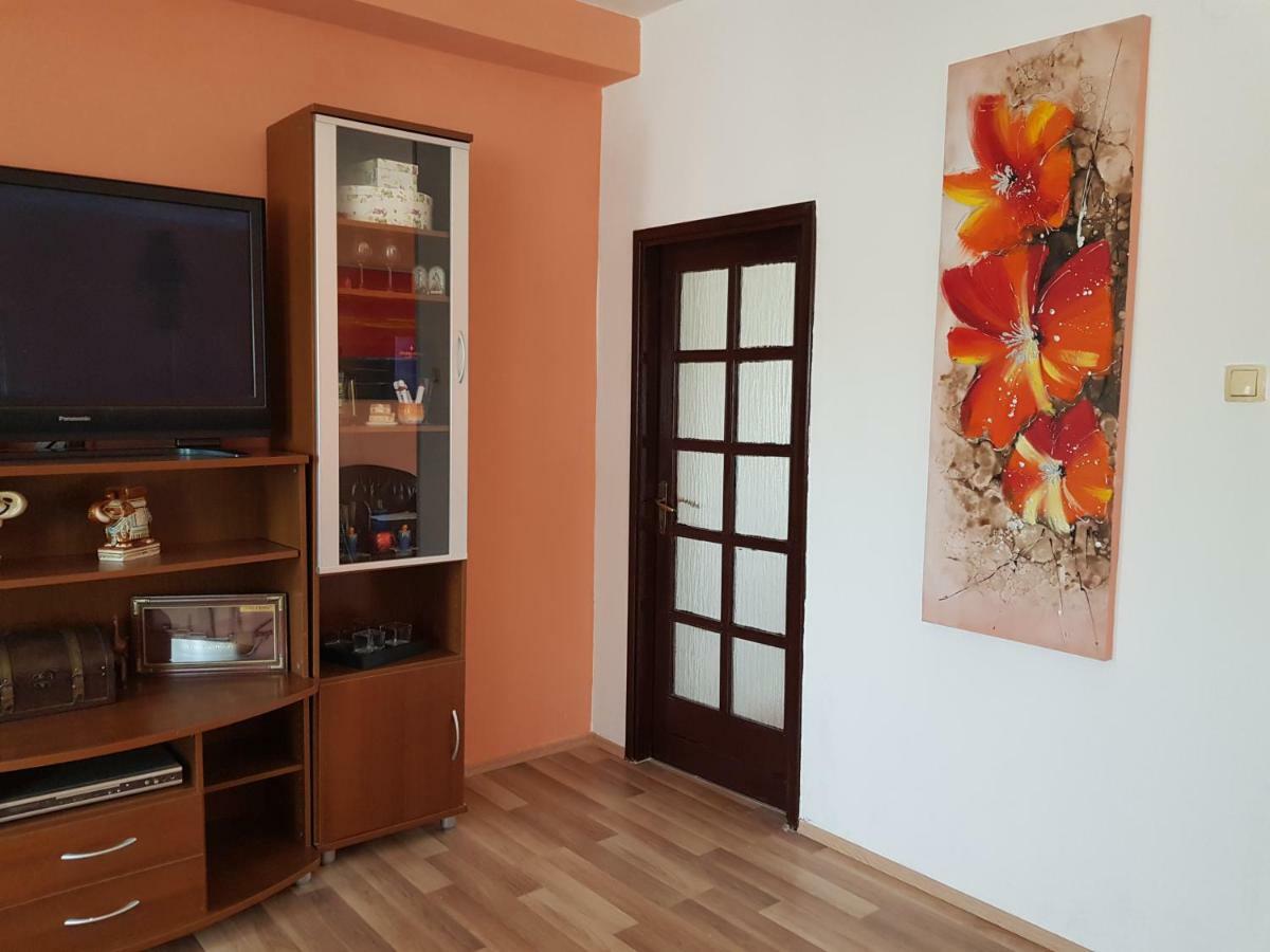 Holiday House "Villa Flora" Sibenik Luaran gambar