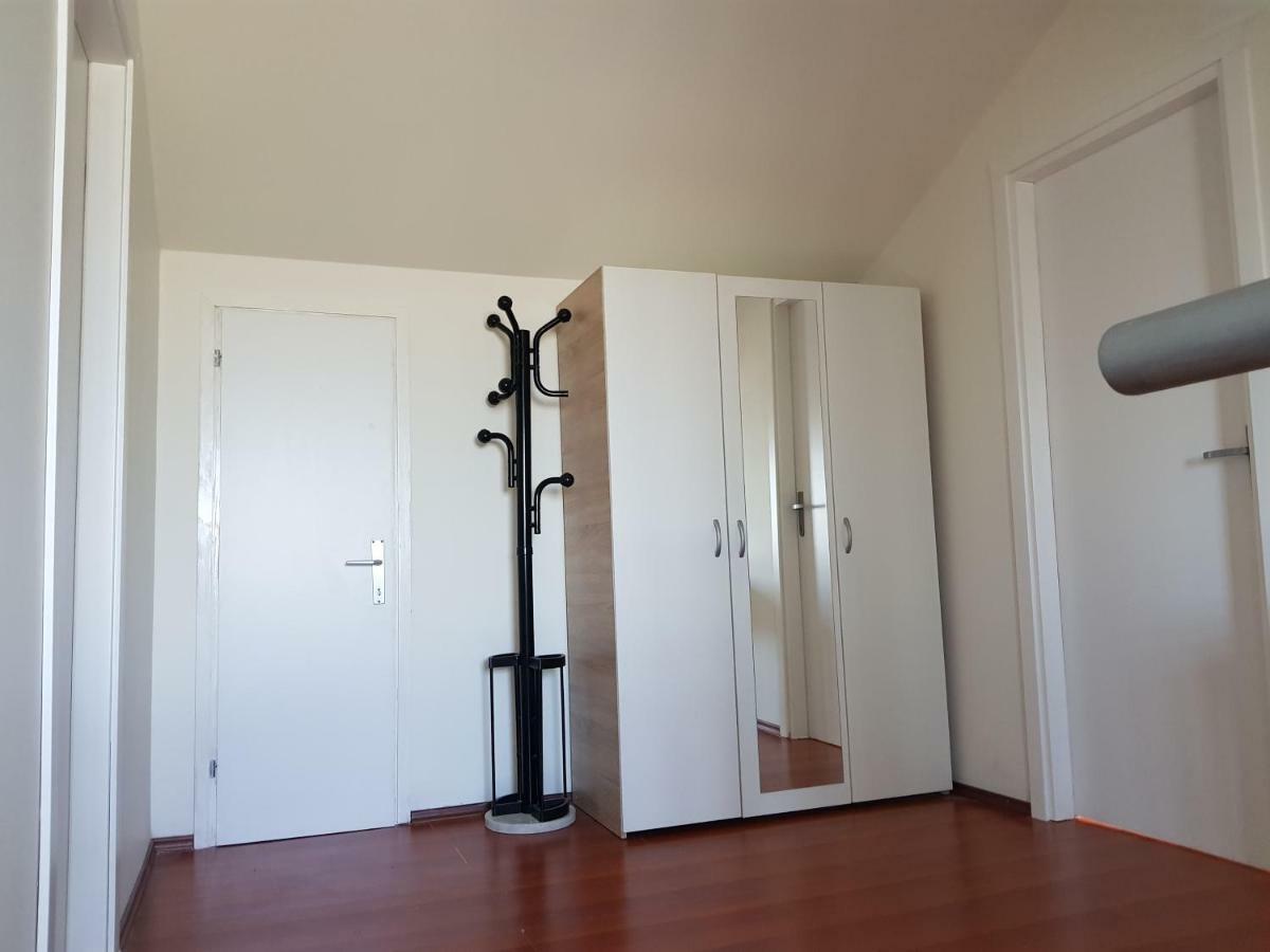 Holiday House "Villa Flora" Sibenik Luaran gambar